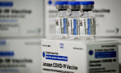 Goiás recebe mais 104,3 mil vacinas da Janssen nesta segunda-feira (13)