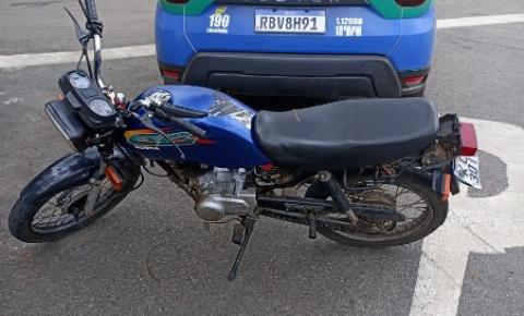 Equipe do Tático Móvel,  do 18°BPM recupera motocicleta com registro de furto